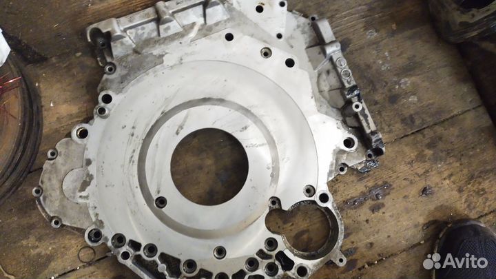 Крышка задняя на ауди А6С6 3.2л.аук