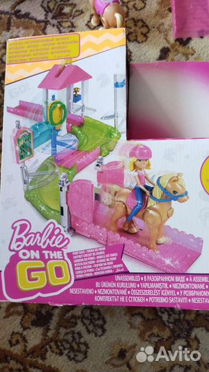 Игрушка Барби в движении с пони