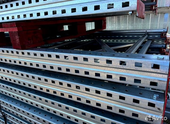 Стеллажи фронтальные Кифато б/у лот 1376