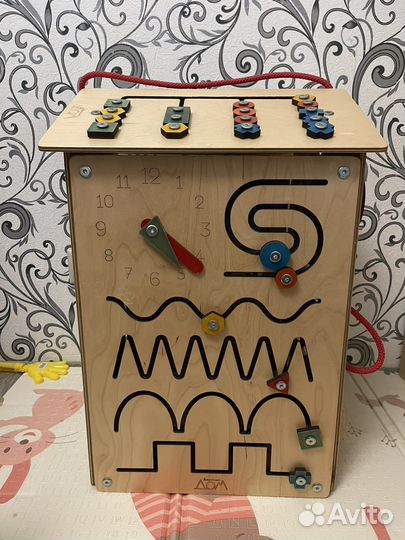 Бизиборд близилось Занятный Дом 40х60 см, Береза