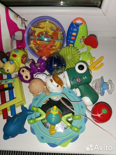 Развивающие игрушки пакетом