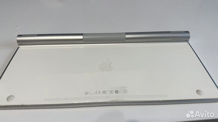 Клавиатура Apple