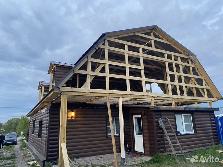 Бригада строителей