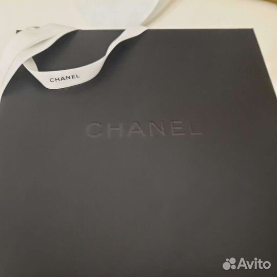 Коробка подарочная chanel