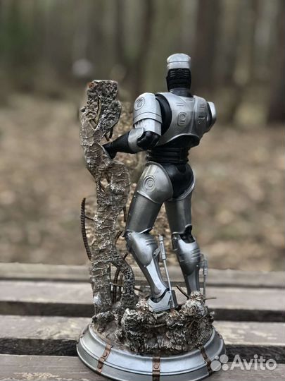 Коллекционная фигурка Робокоп 28см В наличии