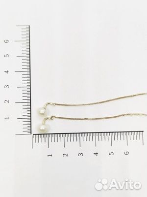 Золотые серьги с камнем