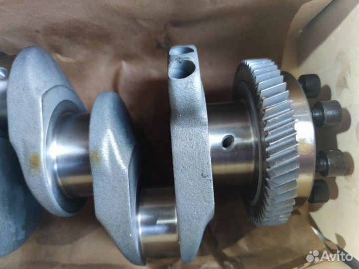 Коленвал 651 Mercedes Sprinter 906 / Vito 2.2 CDI