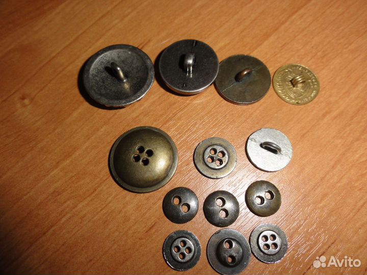 Разные пуговицы
