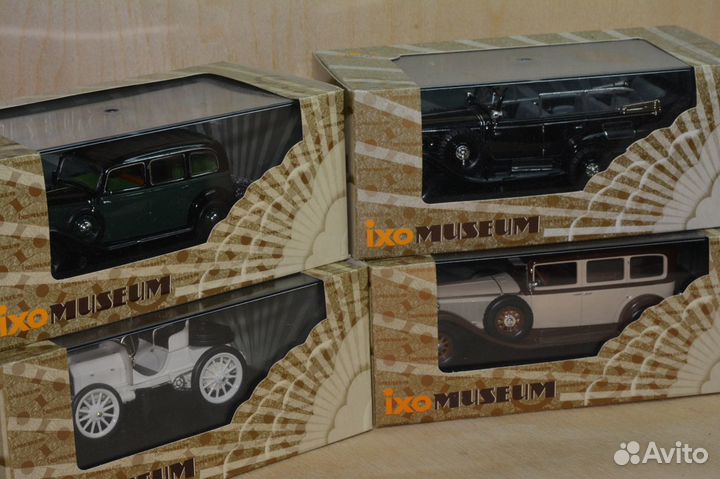 1:43 mercedes-benz