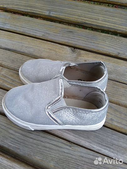 Обувь для девочки