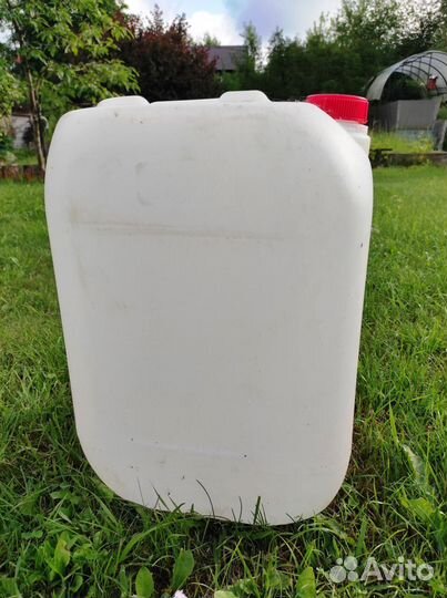 Канистра пластиковая