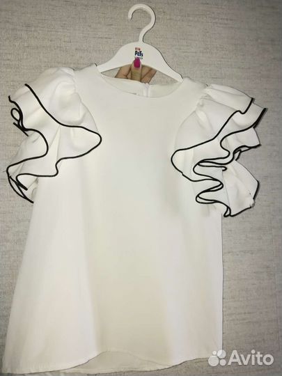 Блузка школьная с юбкой