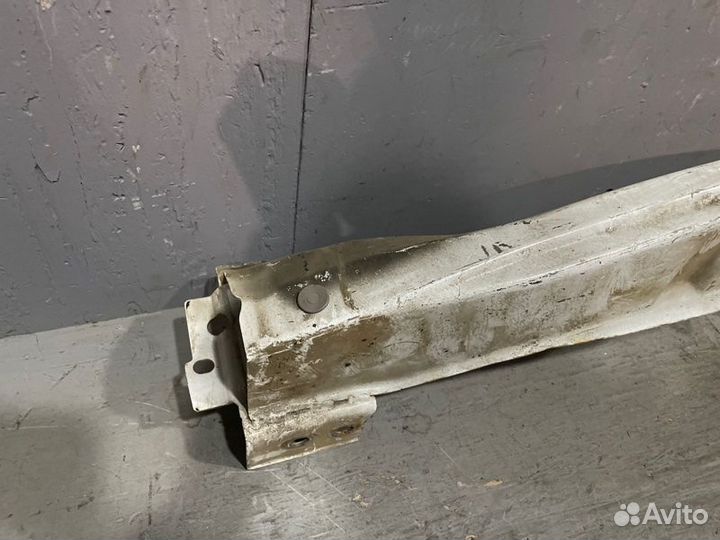 Усилитель бампера передний Mazda Cx-7 ER