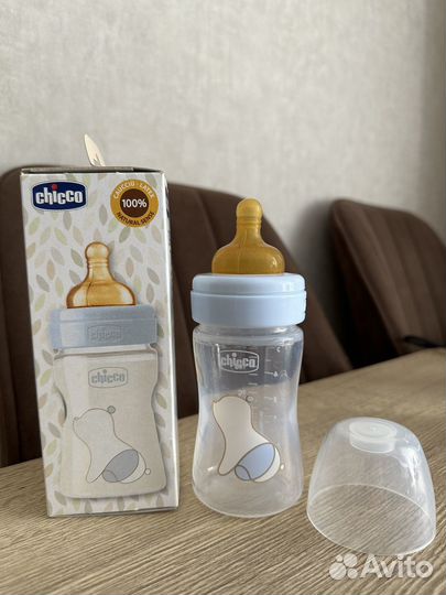 Бутылочки для кормления новые
