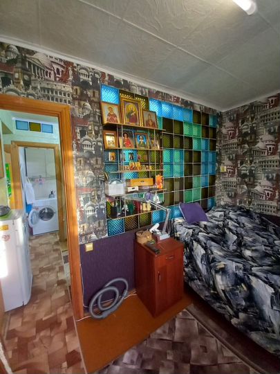 Комната 37,9 м² в 2-к., 1/5 эт.