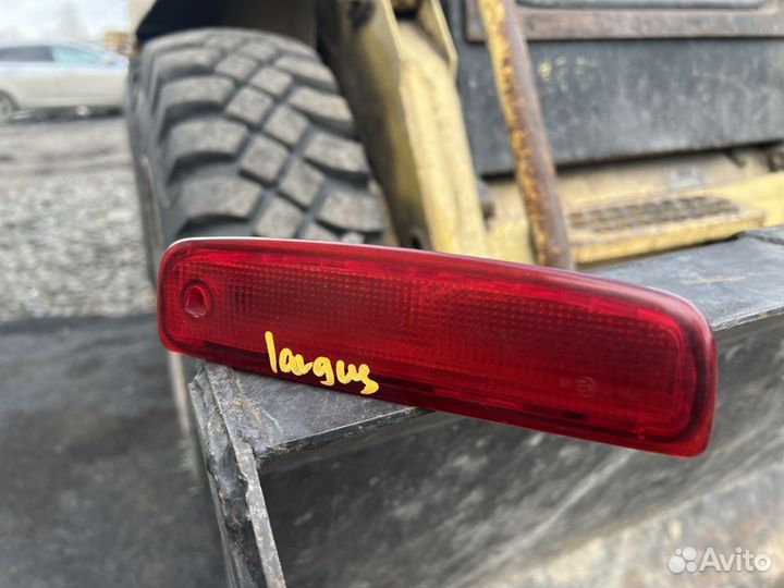 Дополнительный стоп-сигнал Largus 8200690118 LADA