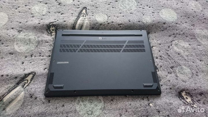 Asus VivoBook PRO 14 oled i5 11300H/8gb/512gb