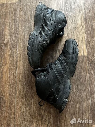 Adidas мужские кроссовки