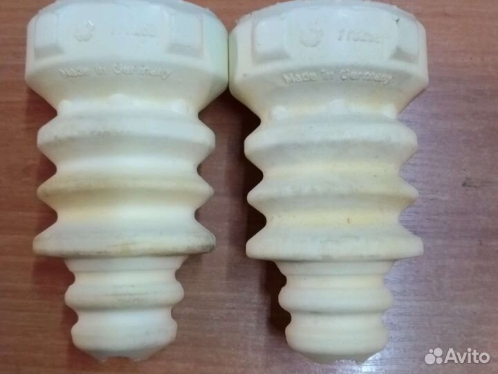 Отбойник амортизатора задний Skoda Volkswagen