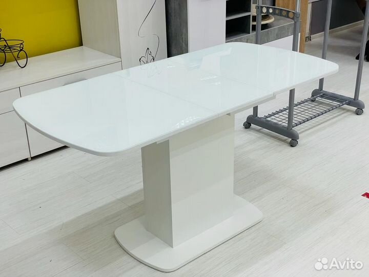 Стол обеденный раздвижной новый