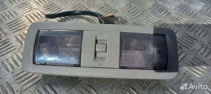 Фонарь салона (плафон) Nissan Xterra Ii