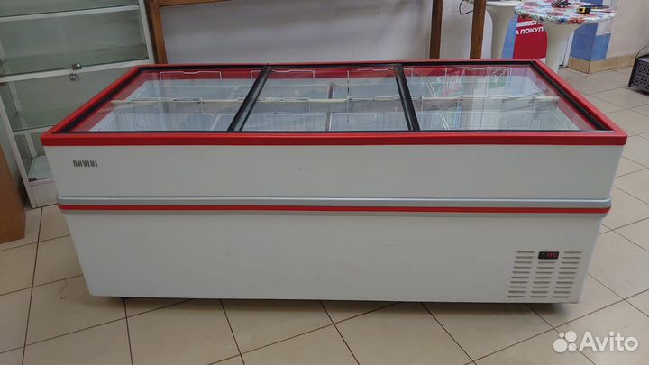 Бонету морозильную Bonvini, длина 2.1 метра