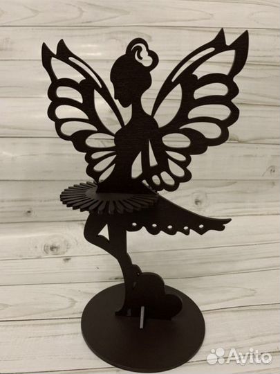 Салфетница из дерева