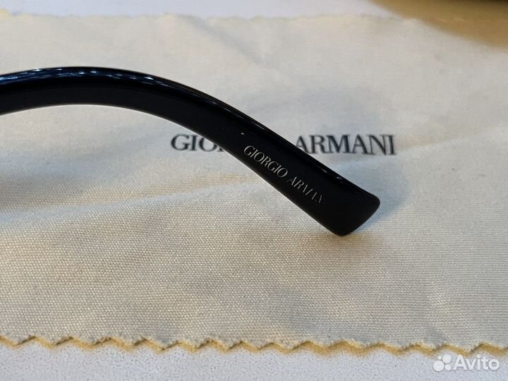 Очки Giorgio Armani