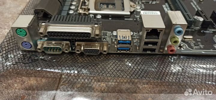 Материнская плата lga 1151