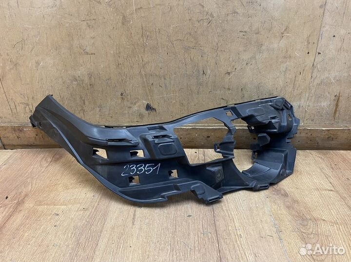 Кронштейн переднего бампера правый Bmw X5 F15