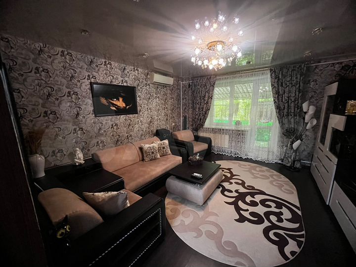 3-к. квартира, 67,4 м², 1/1 эт.