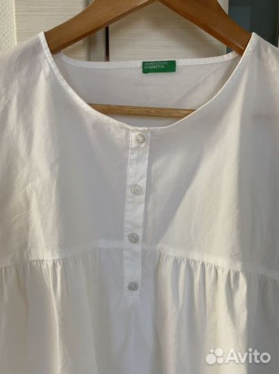 Блузка белая Benetton