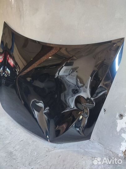 Капот на Toyota Camry 50
