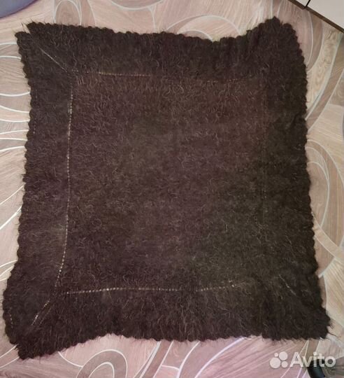 Пуховый платок (шаль)