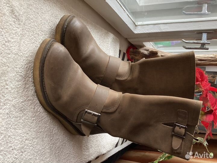 Сапоги женские