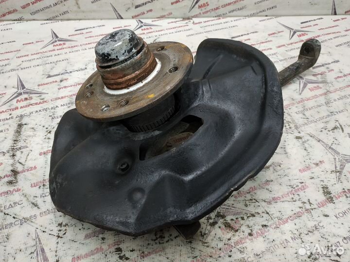 Цапфа передняя правая w210 Mercedes 2wd