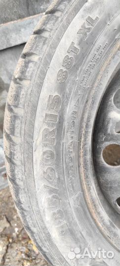 Nokian Tyres Hakkapeliitta 7 185/60 R15 88T