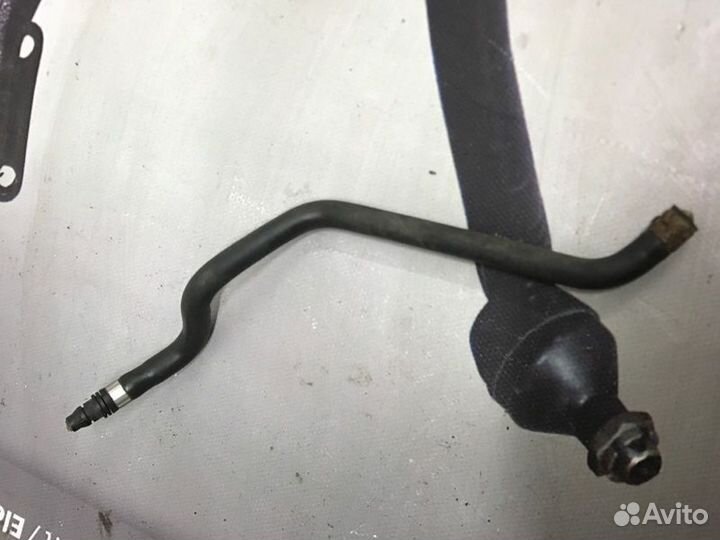 Патрубок системы охлаждения Mercedes-Benz S-Class