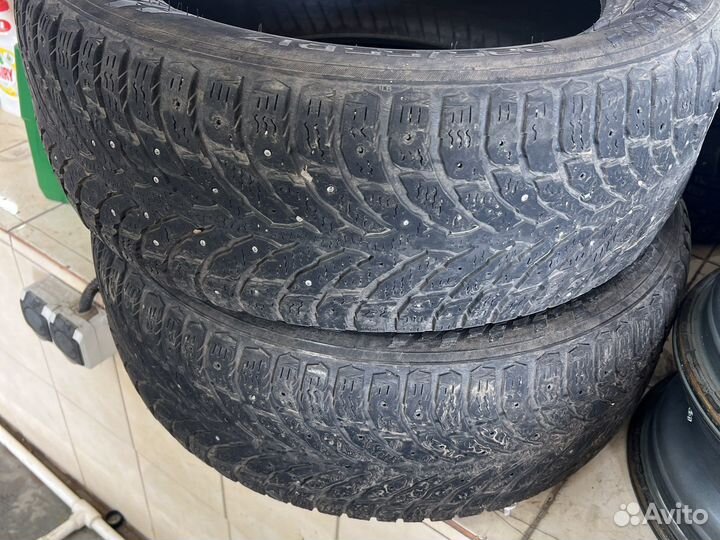 Nokian Tyres Hakkapeliitta 9 225/55 R17