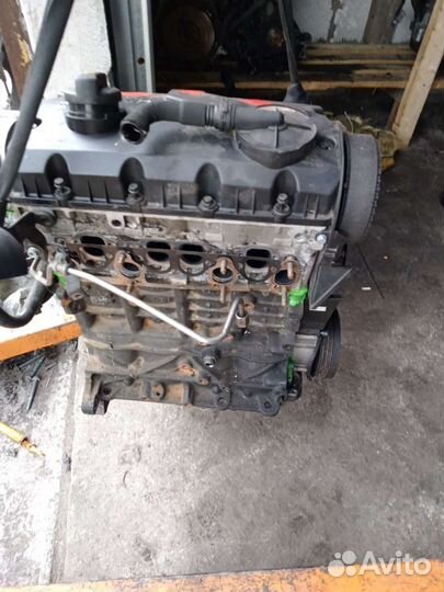 Двигатель Фольксваген транспортер т5 1.9 AXB AXC