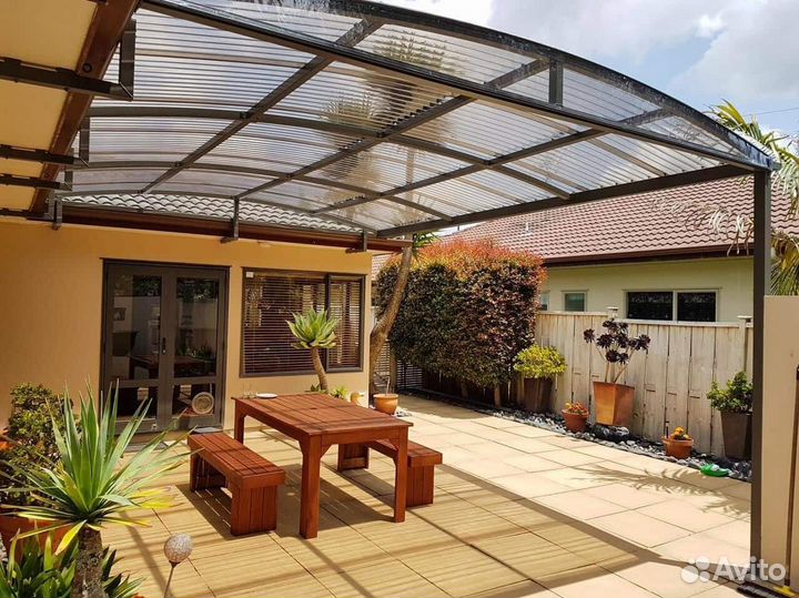 Монолитный профилированный поликарбонат