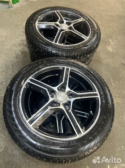 Комплект зимних колес