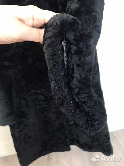 Шуба мутоновая 42 44 черная облегченная