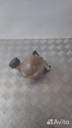 Бачок расширительный Peugeot 307 хэтчбэк 5 дв. 1.6