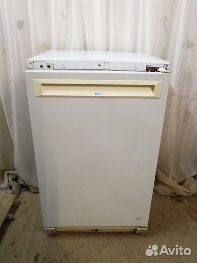 Морозильная камера Stinol