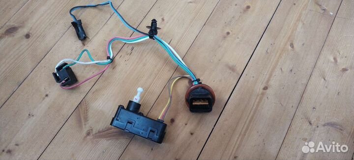 Электрокоректор фары Hyundai Solaris