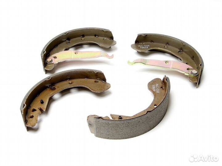 Колодки тромозные перед toyota corolla 06