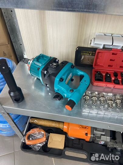 Гайковерт пневматический