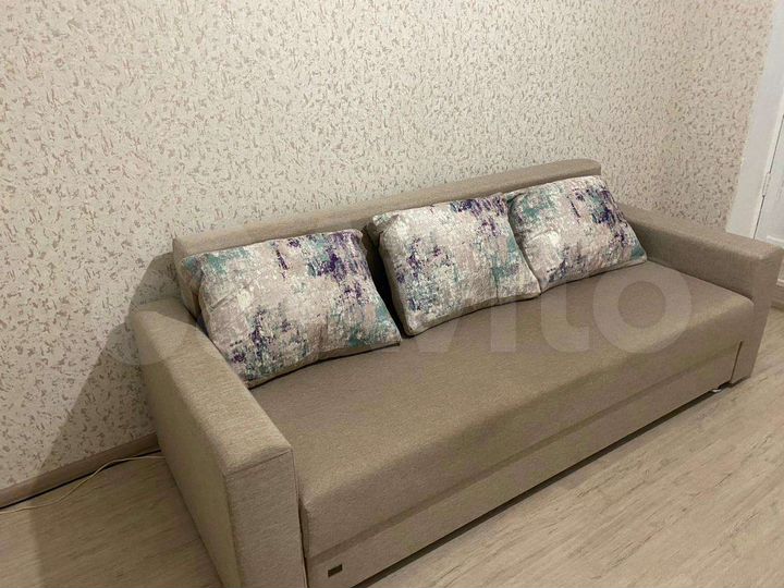 3-к. квартира, 60 м², 2/5 эт.