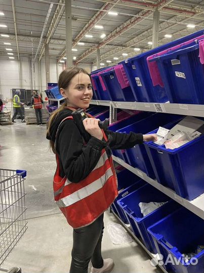 Вахта 20 30 45 смен упаковщик Москва с питанием